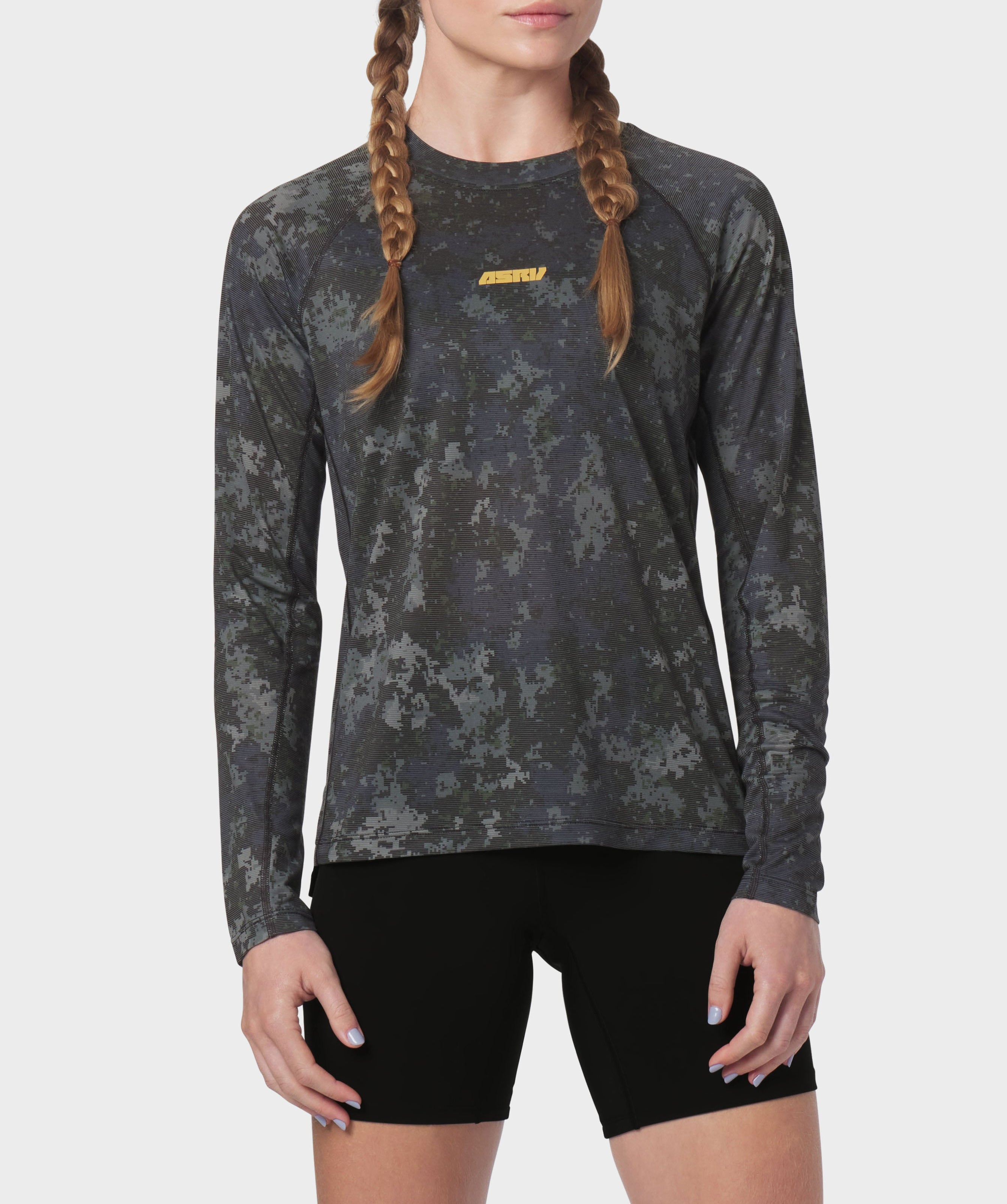 W052. Polartec® Delta  Longsleeve - Pixel Camo