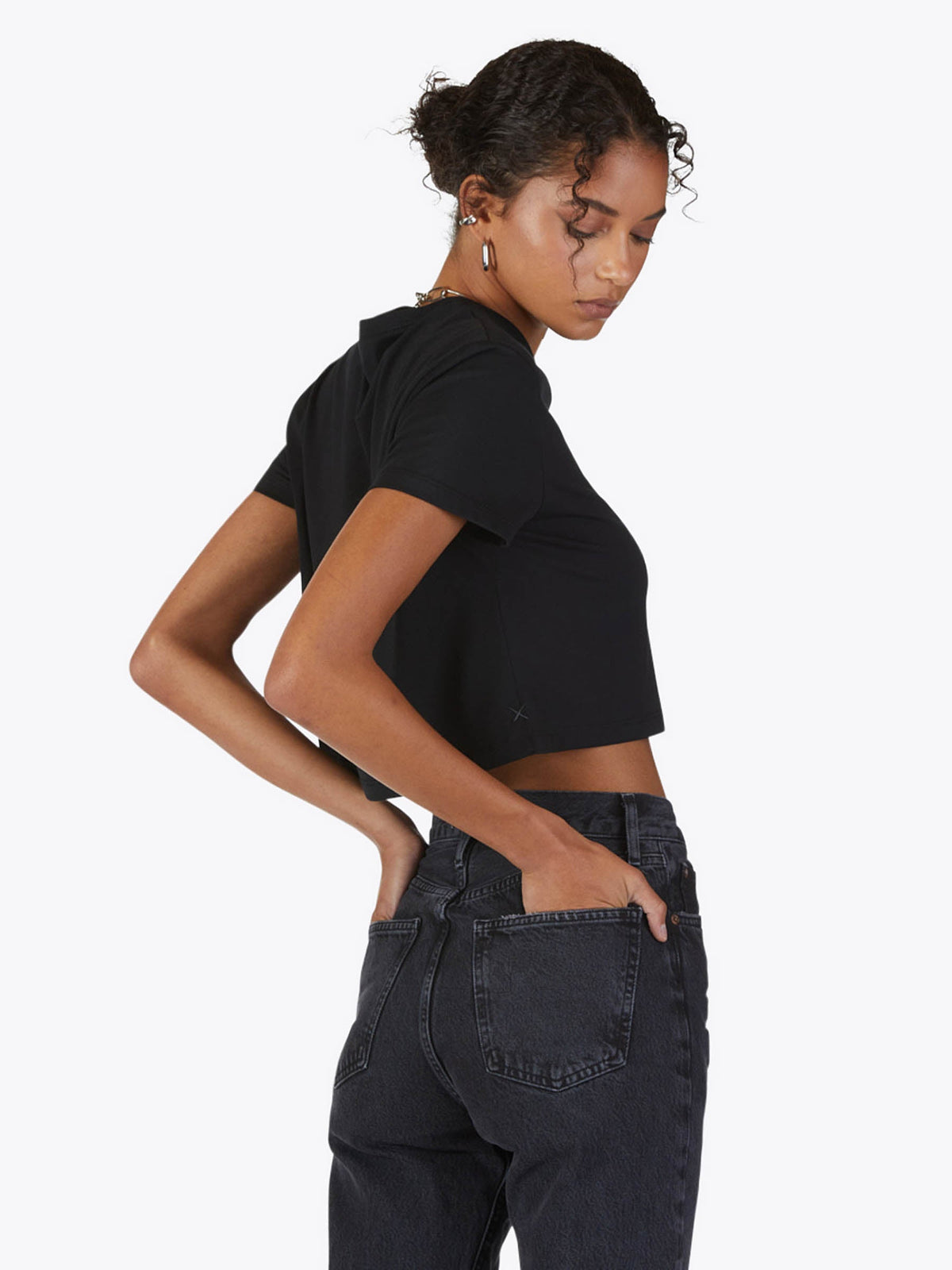 Almost Friday Tee Cropped | Black Classic-fit PYCA Pro®