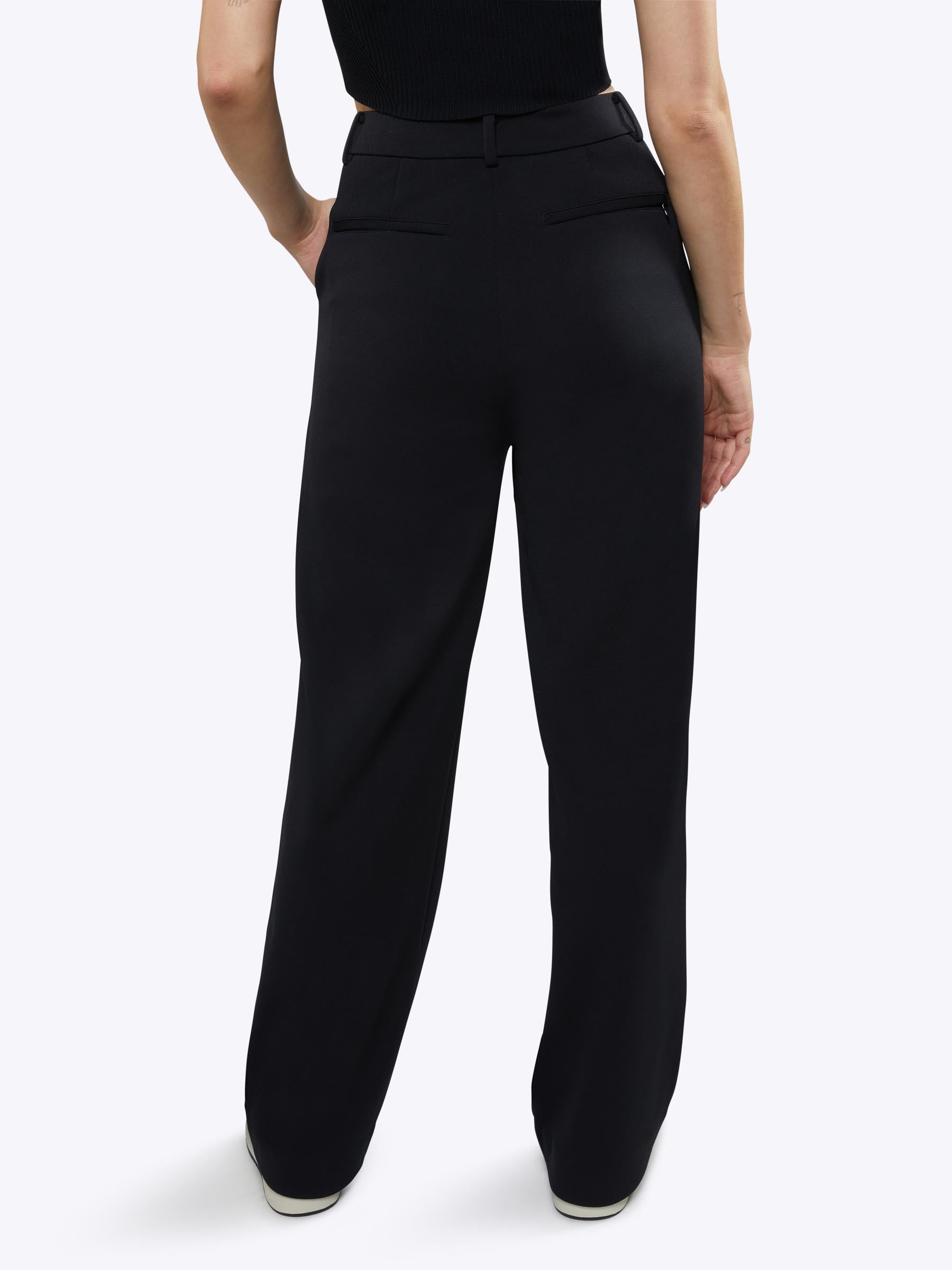 Essential Pant | Black