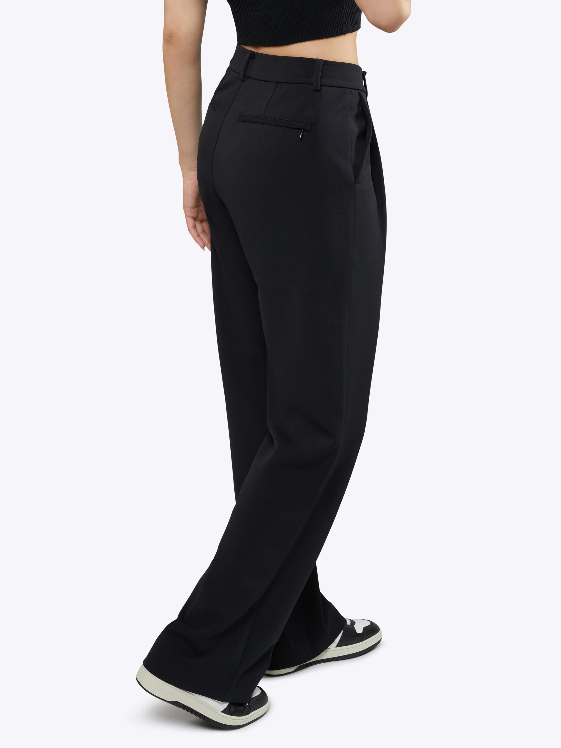 Essential Pant | Black