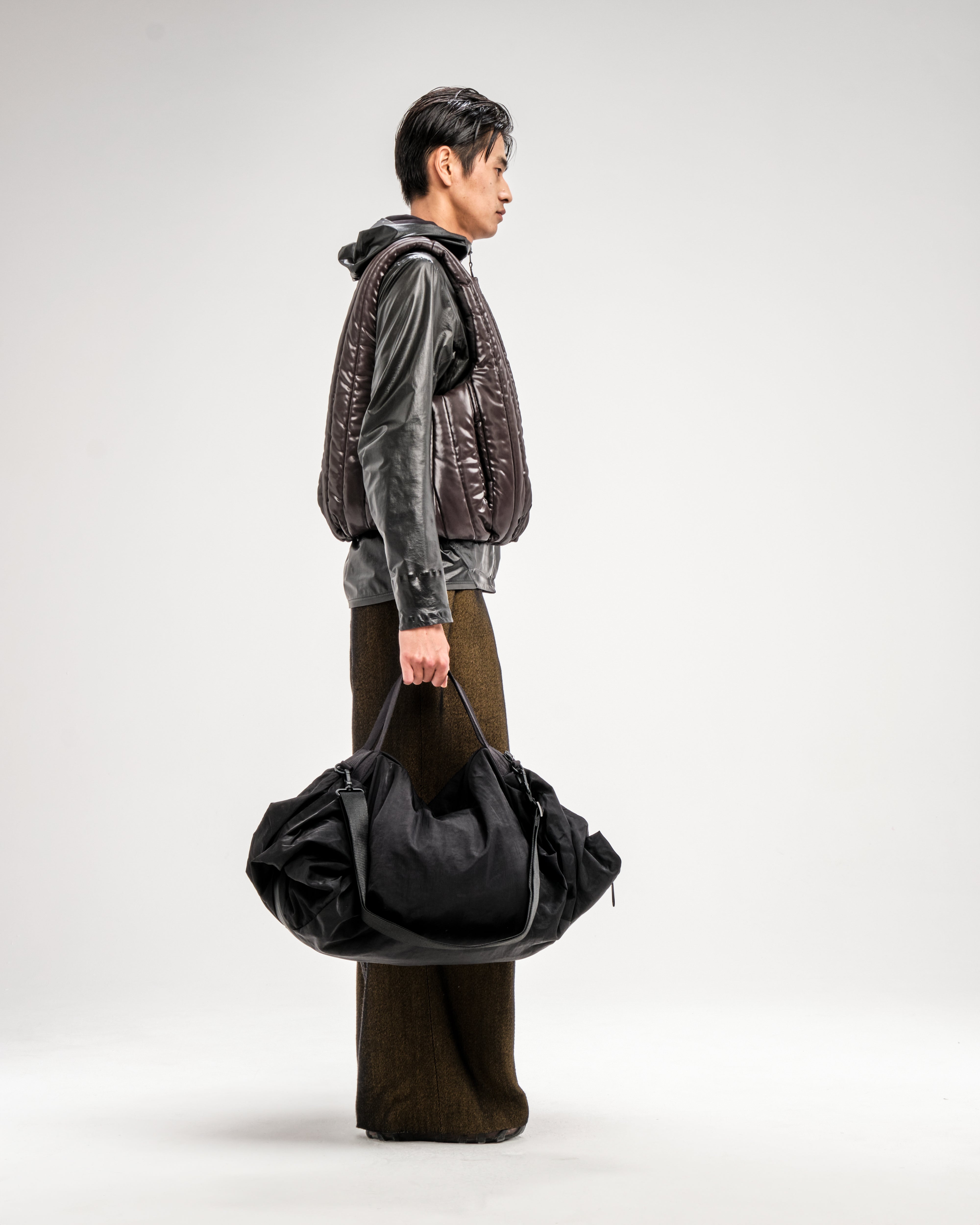 Rains Hilo Weekend Bag W3 – The Shop at Equinox