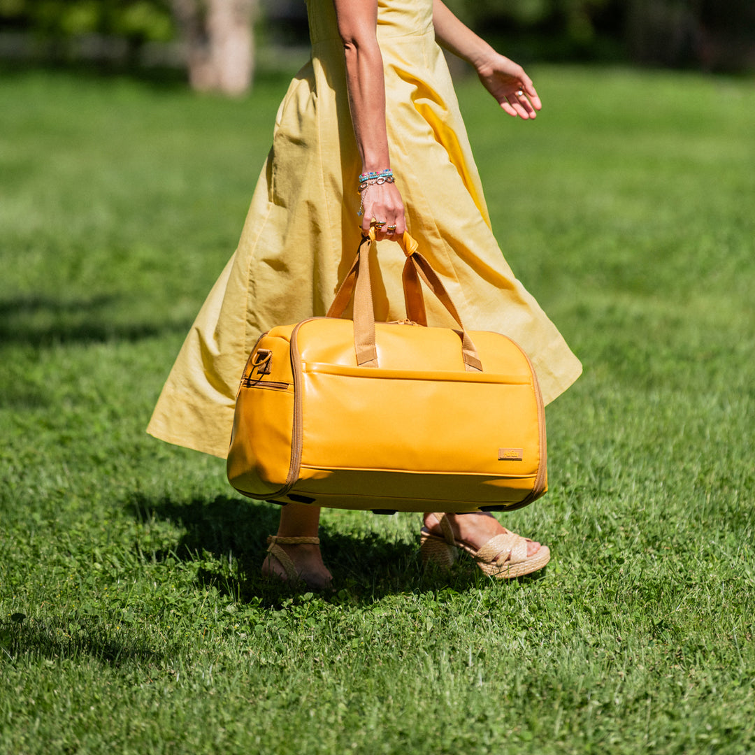 Halfday Travel The Premium Garment Duffel 45L