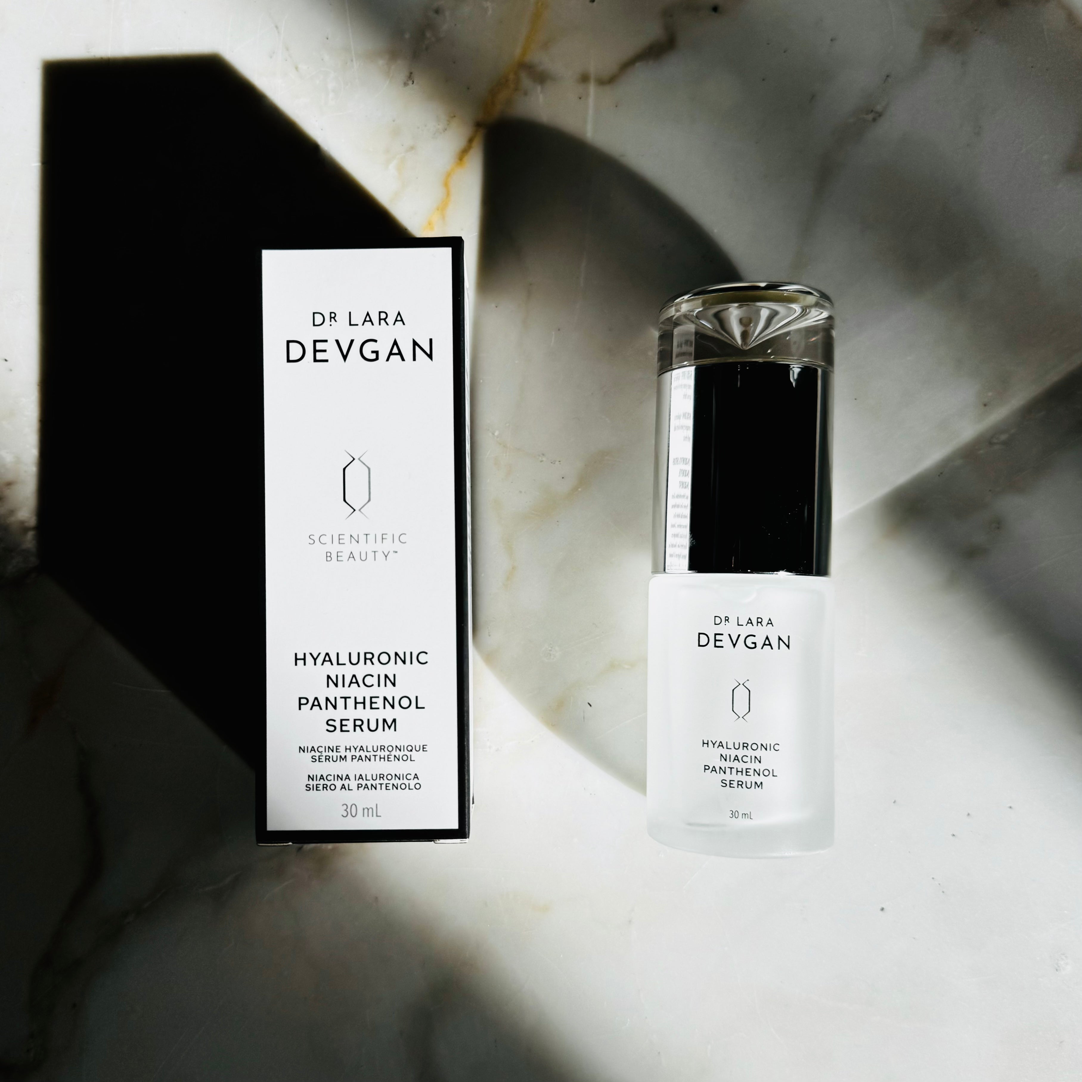 Dr. Devgan Hyaluronic Niacin Panthenol Serum