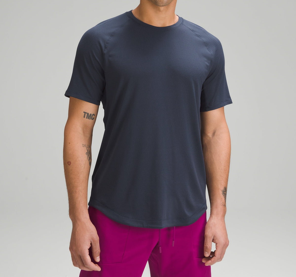 Lululemon License to Train Short Sleeve – The Shop at Equinox