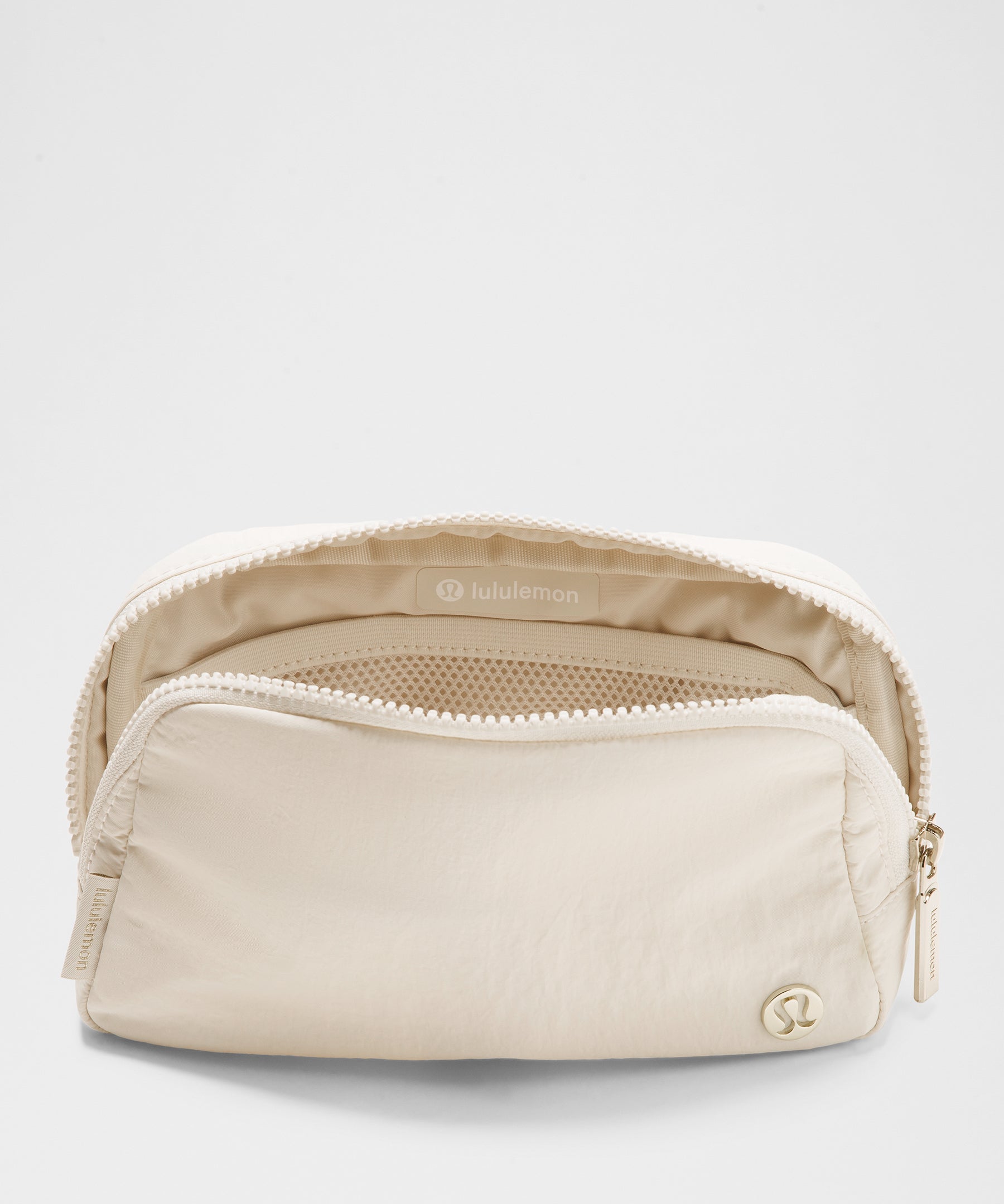 Lululemon Everywhere Belt Bag