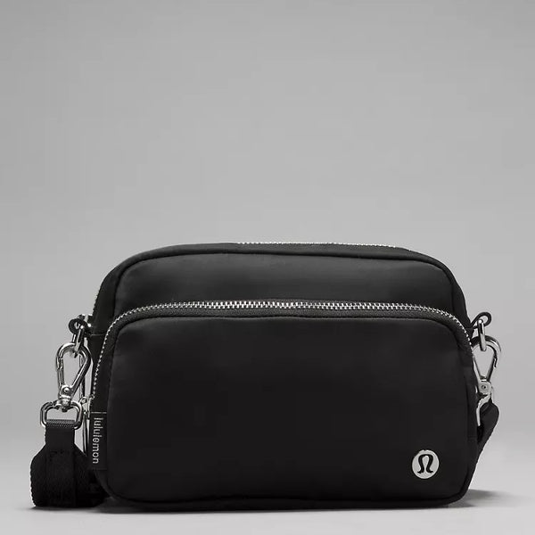 Lululemon Everywhere Crossbody Bag 2L Metal Hardware – The Shop at Equinox