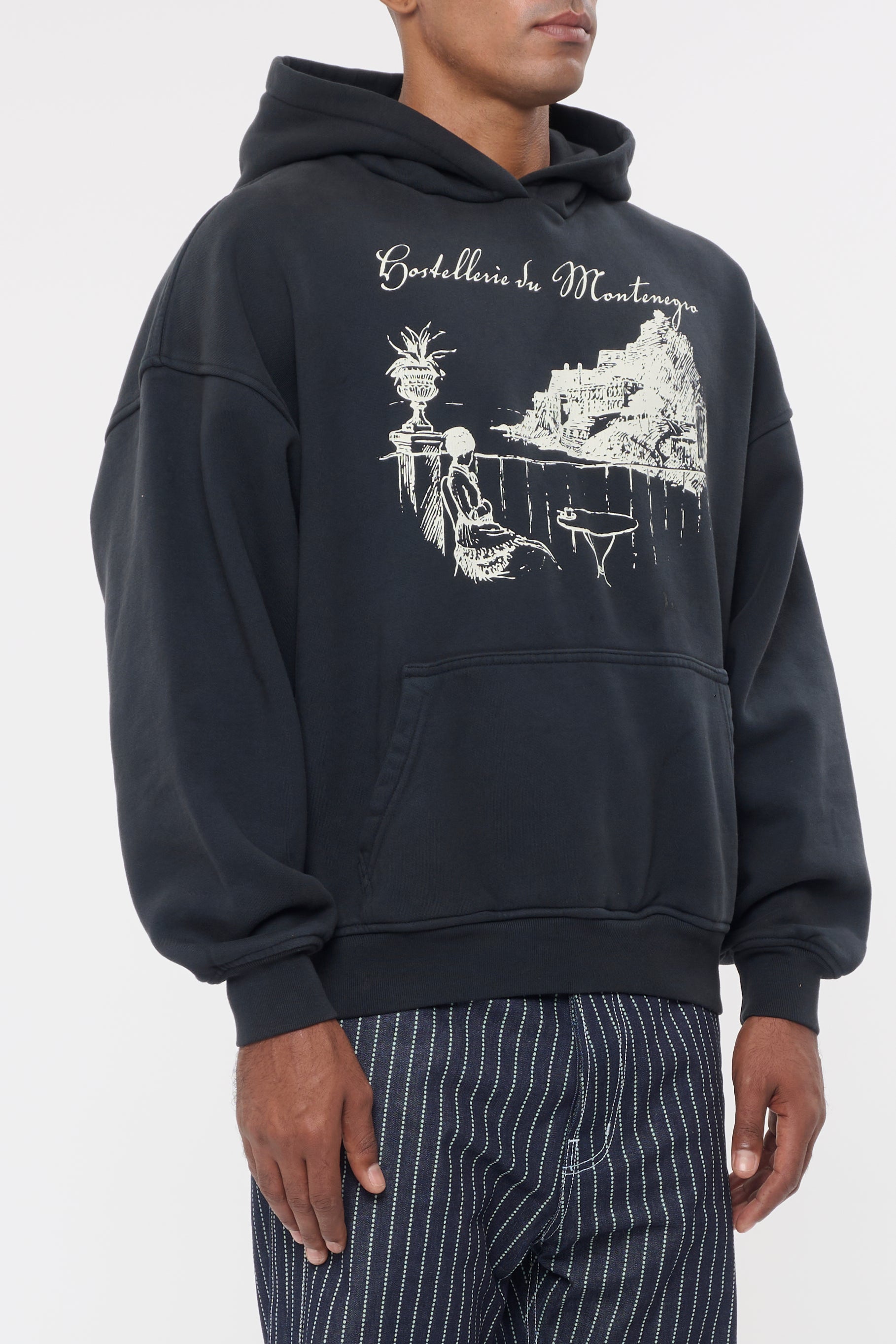 Represent Thoroughbred Hoodie – The Shop at Equinox
