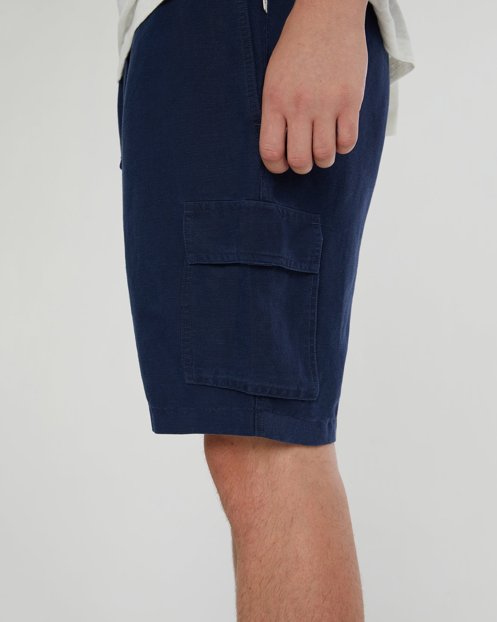 Onia Air Linen Pull-on Cargo Short