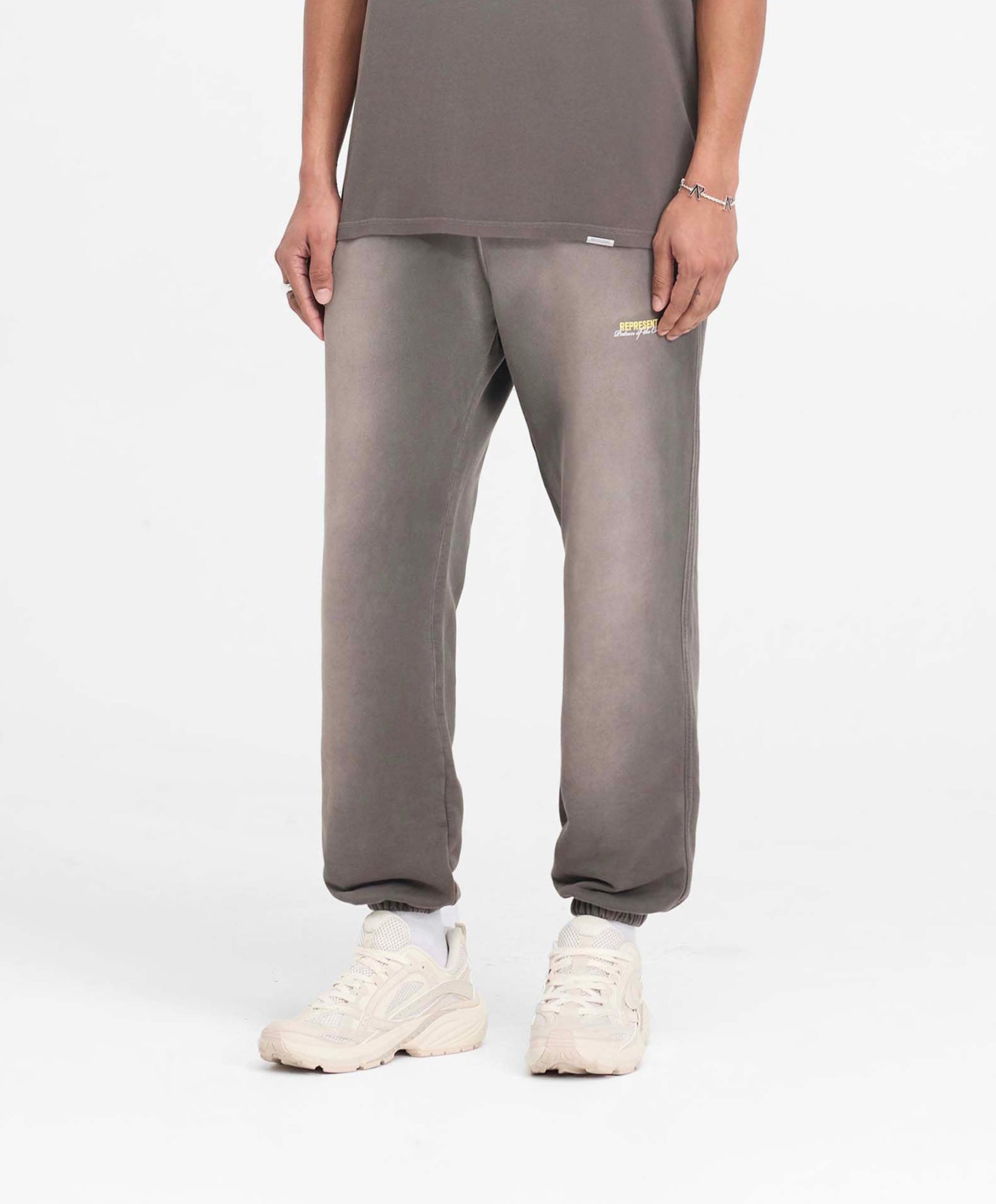 Represent Patron Of The Club Sweatpant