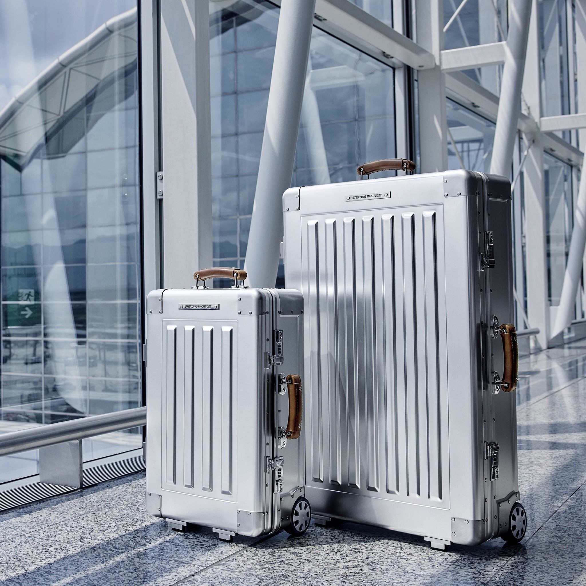Sterling Pacific 80L Check-In Travel Case
