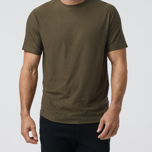 Strato Tech Tee | Men's Charcoal Moisture Wicking Shirt | Vuori