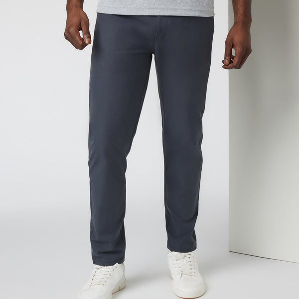V430CCL_FA24_M_ECOMM_PANTS_FRO