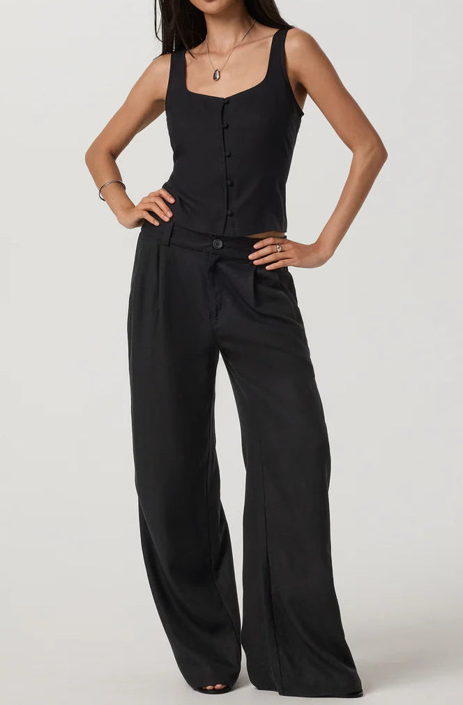 Vuori Trestles Twill Button Front Vest