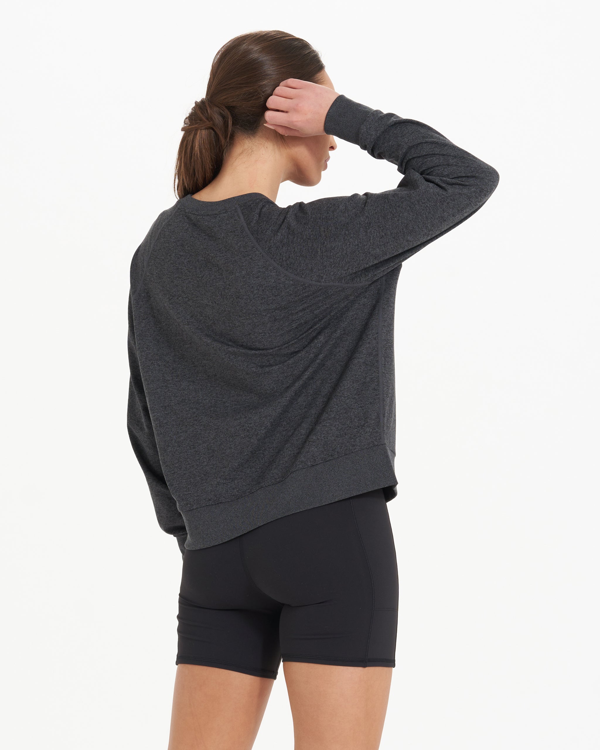 Vuori Long Sleeve Halo Crew