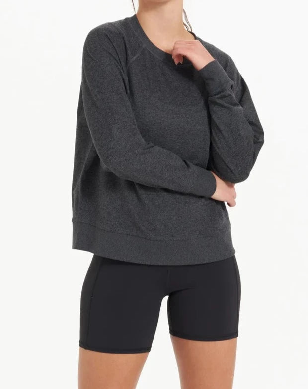 Vuori Long Sleeve Halo Crew