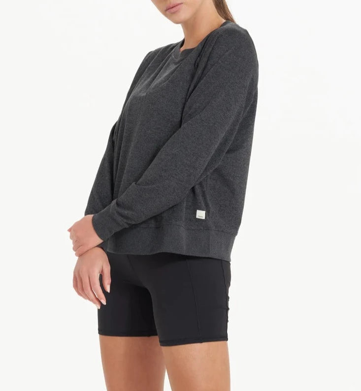 Vuori Long Sleeve Halo Crew