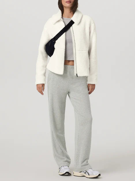 Vuori Lou Full Zip Jacket – The Shop at Equinox Vuori Lou Full Zip Jacket – The Shop at Equinox