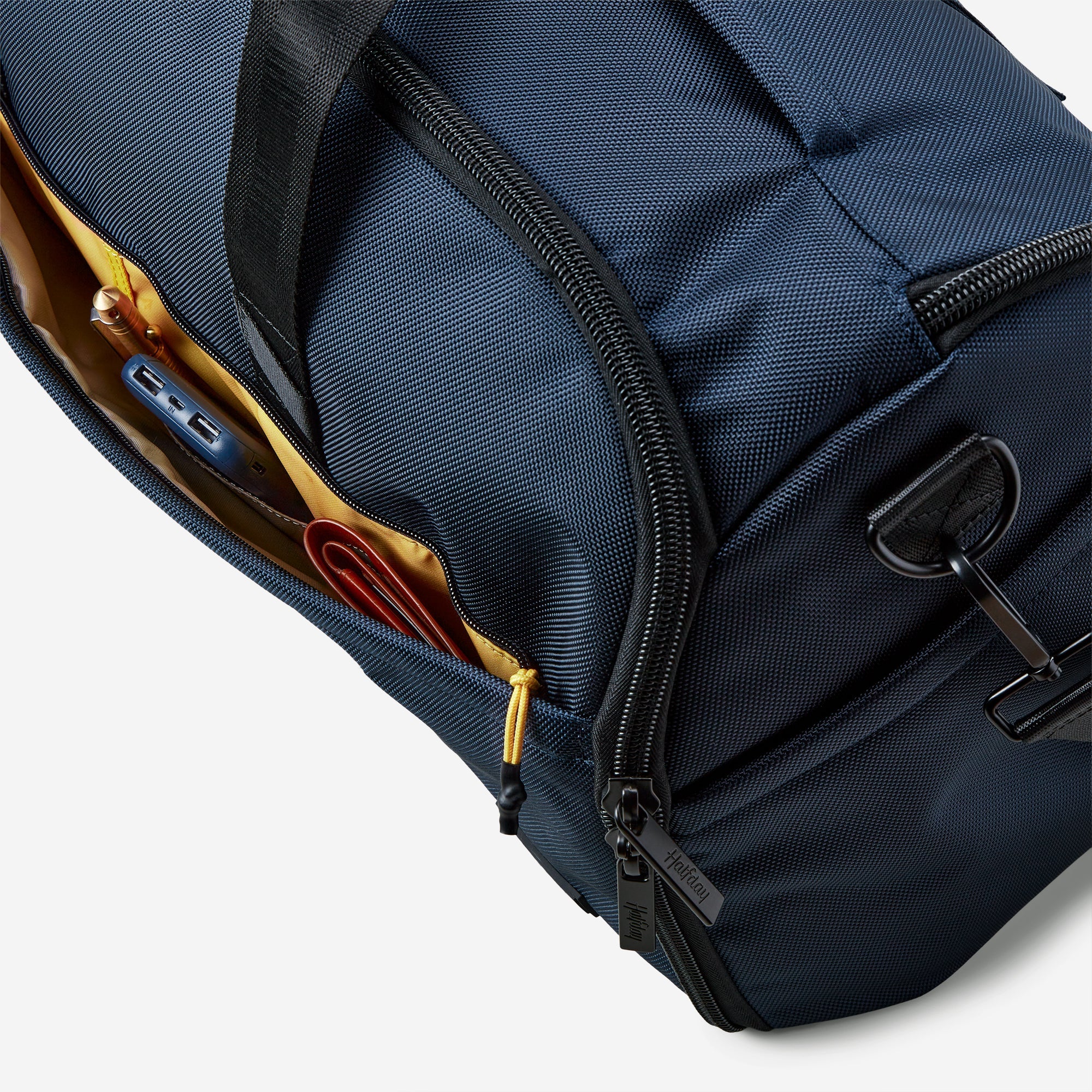 Halfday Travel The Premium Garment Duffel 45L