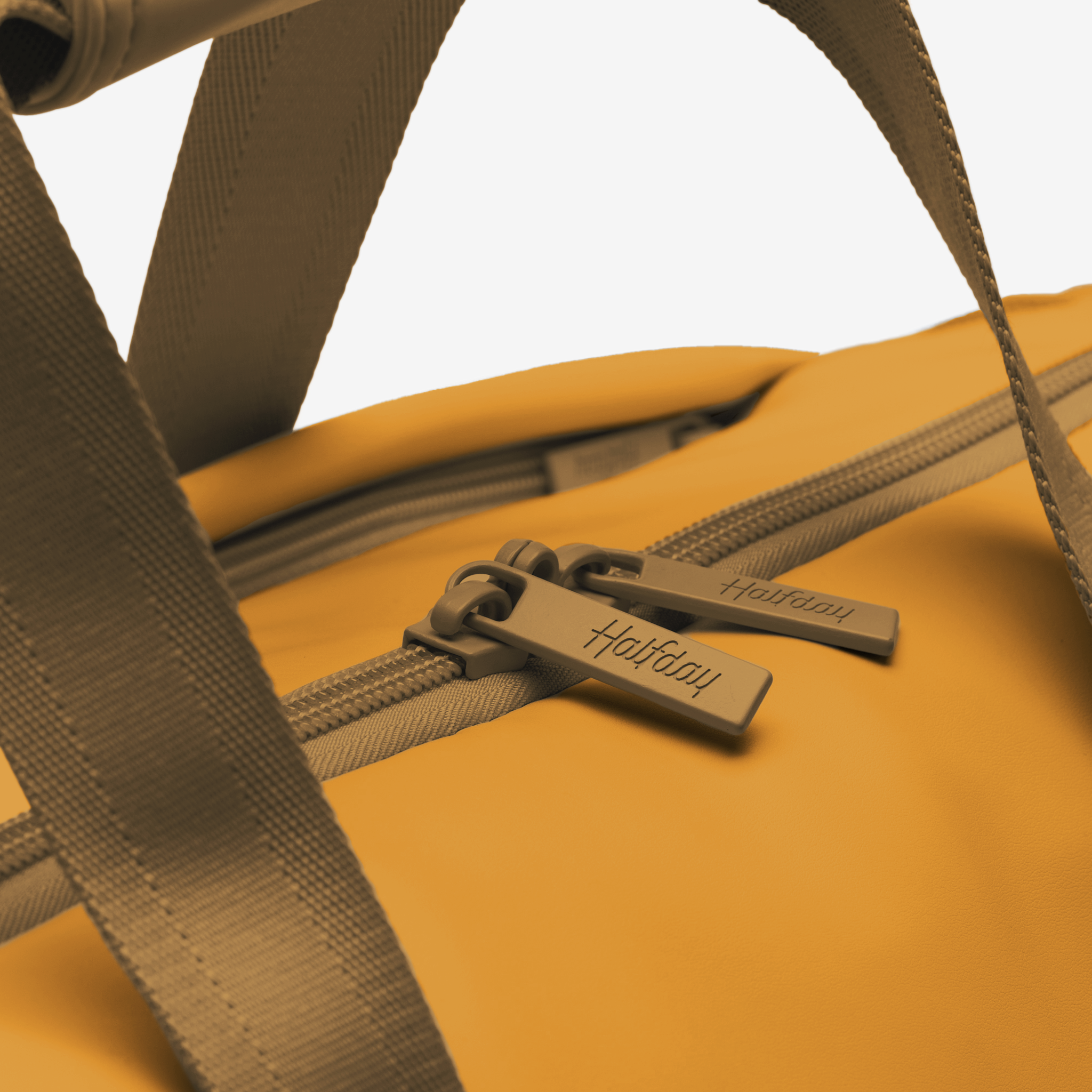 Halfday Travel The Premium Garment Duffel 45L