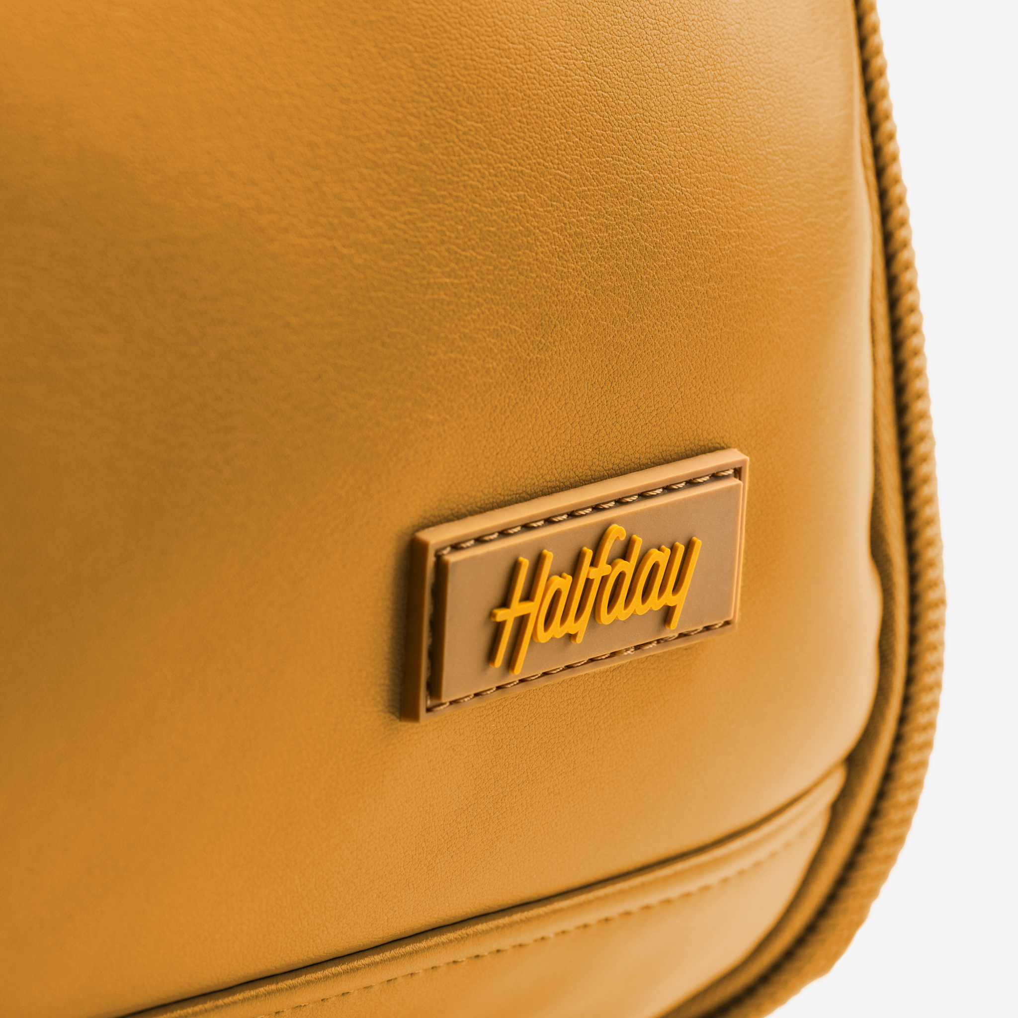 Halfday Travel The Premium Garment Duffel 45L