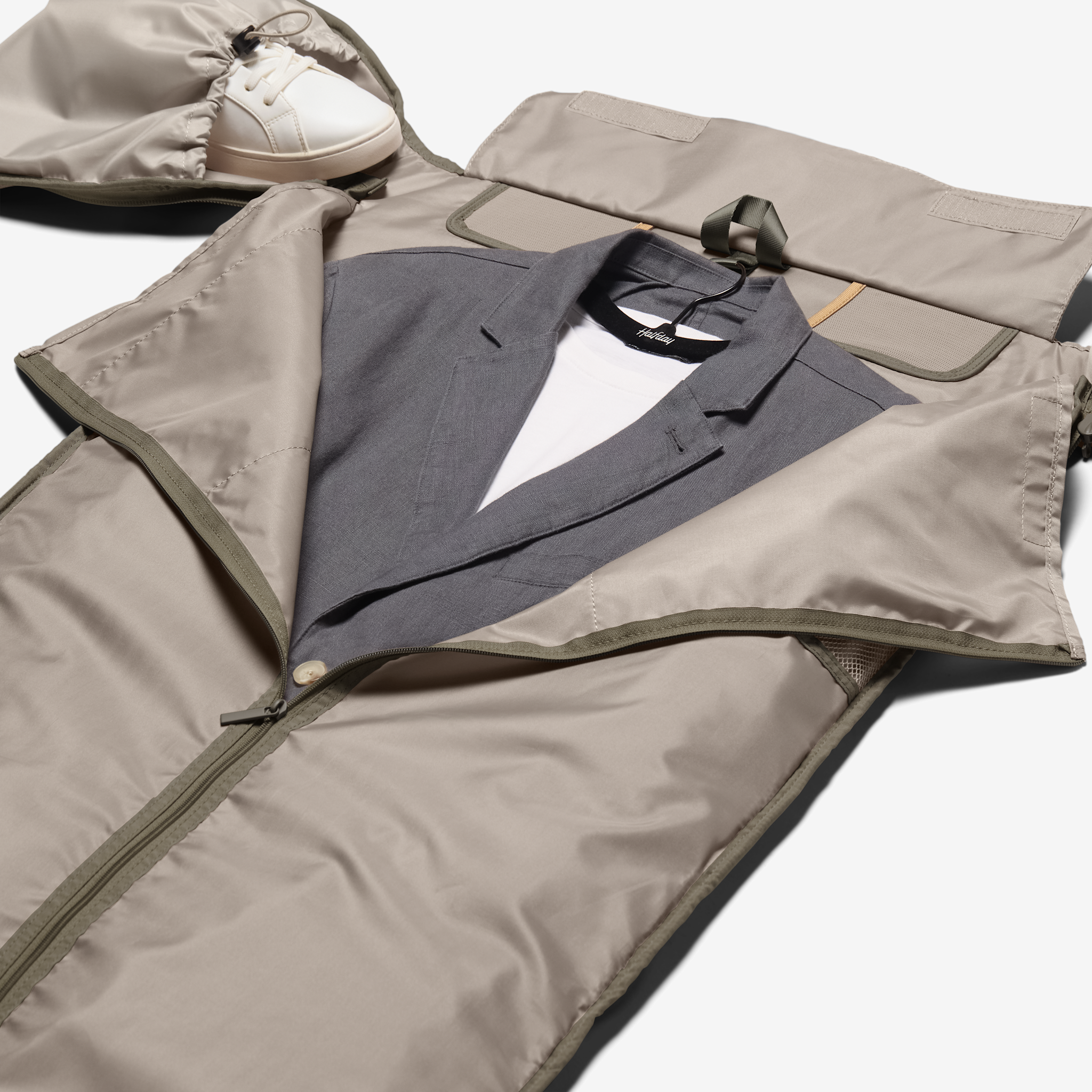 Halfday Travel The Premium Garment Duffel 45L
