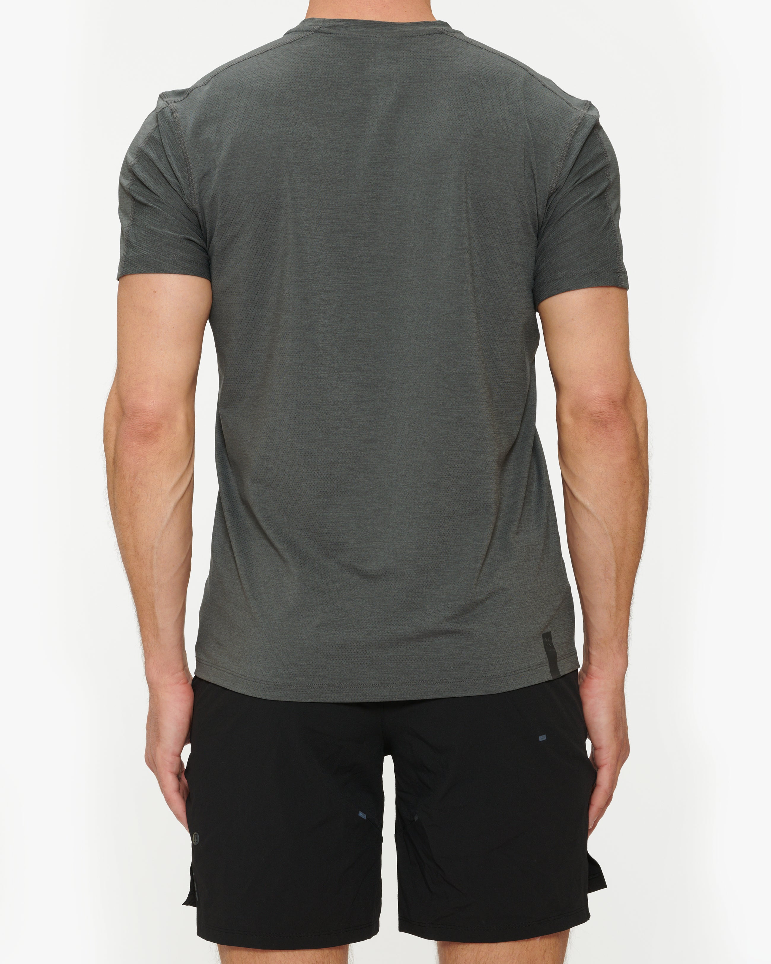 Ten Thousand Versatile Tee – The Shop at Equinox