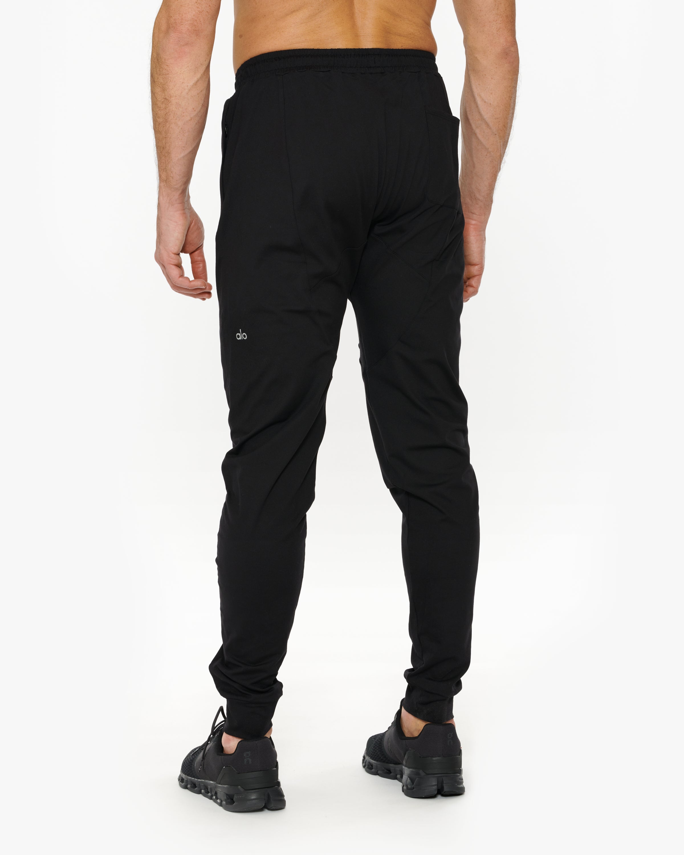 Chill Vintage Wash Hoodie - Black Wash | Alo Yoga