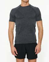 ALO YOGA AMPLIFY SEAMLESS SHORT SLEEVE TEE