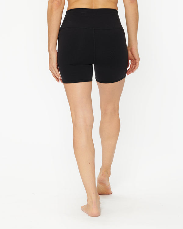 Alo Yoga Airbrush High-Waist 5'' Biker Short