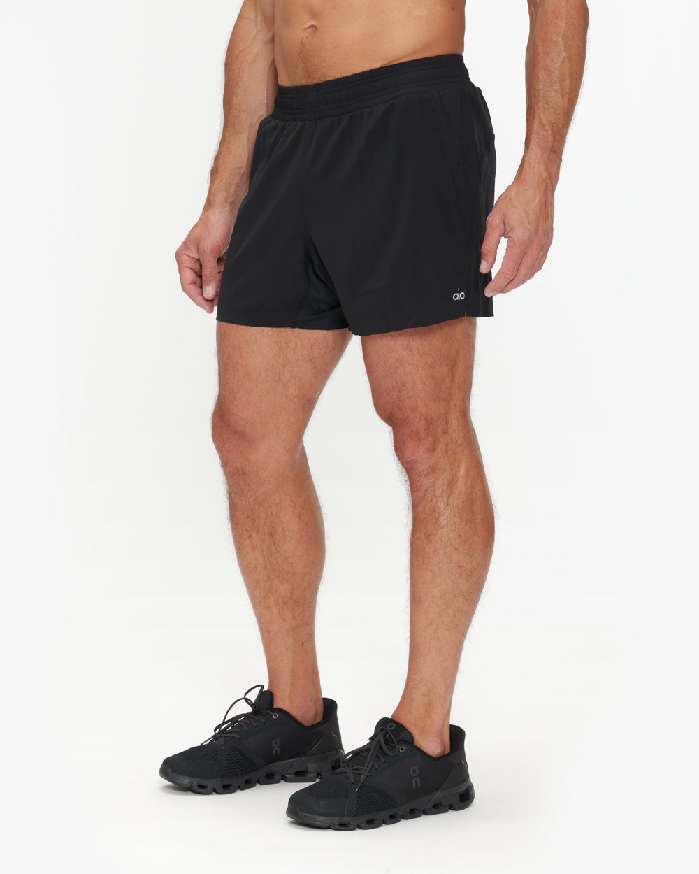 ALO YOGA ADAPT RUNNING SHORT 5" - LINED