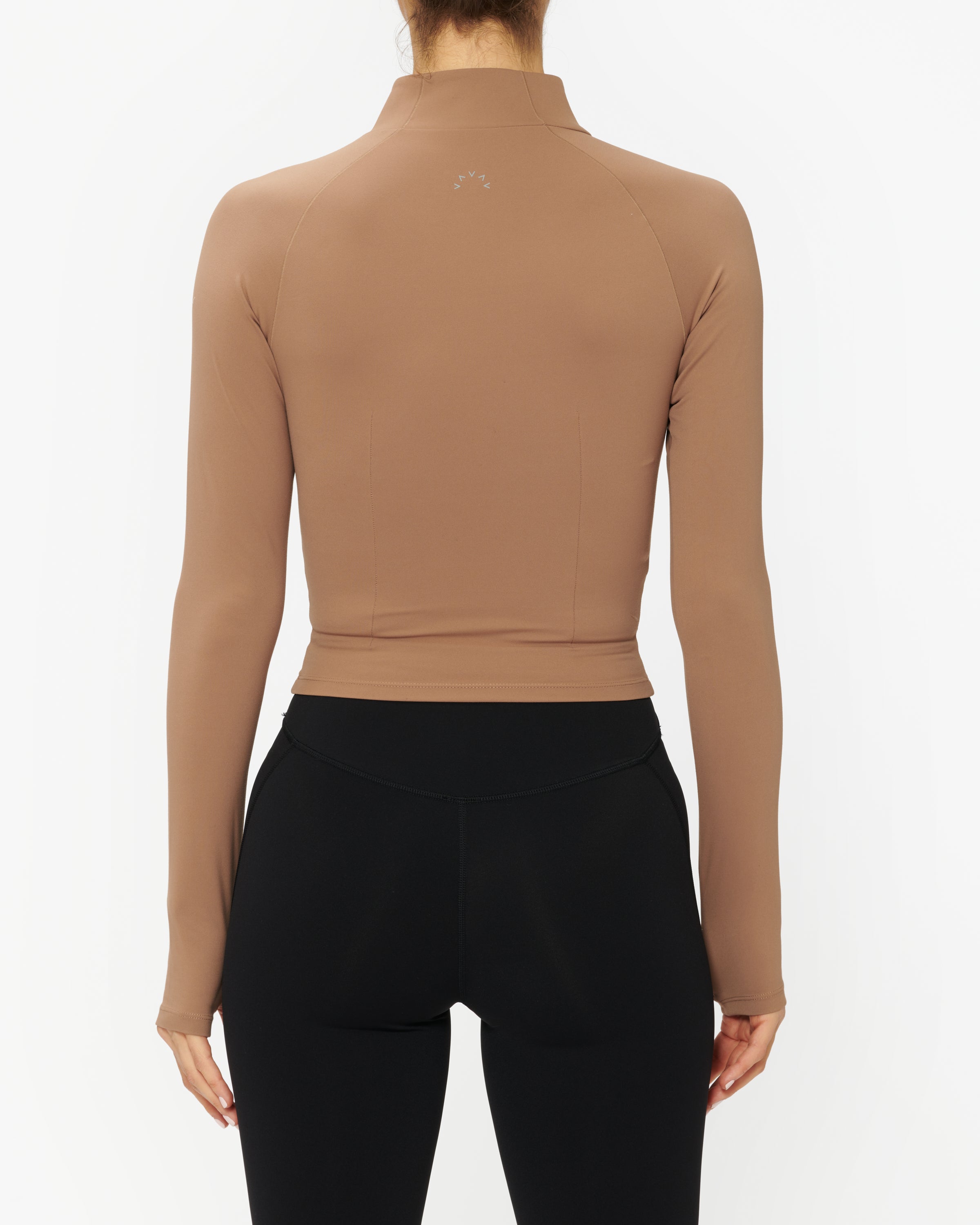 Varley Helena Mid Layer – The Shop at Equinox