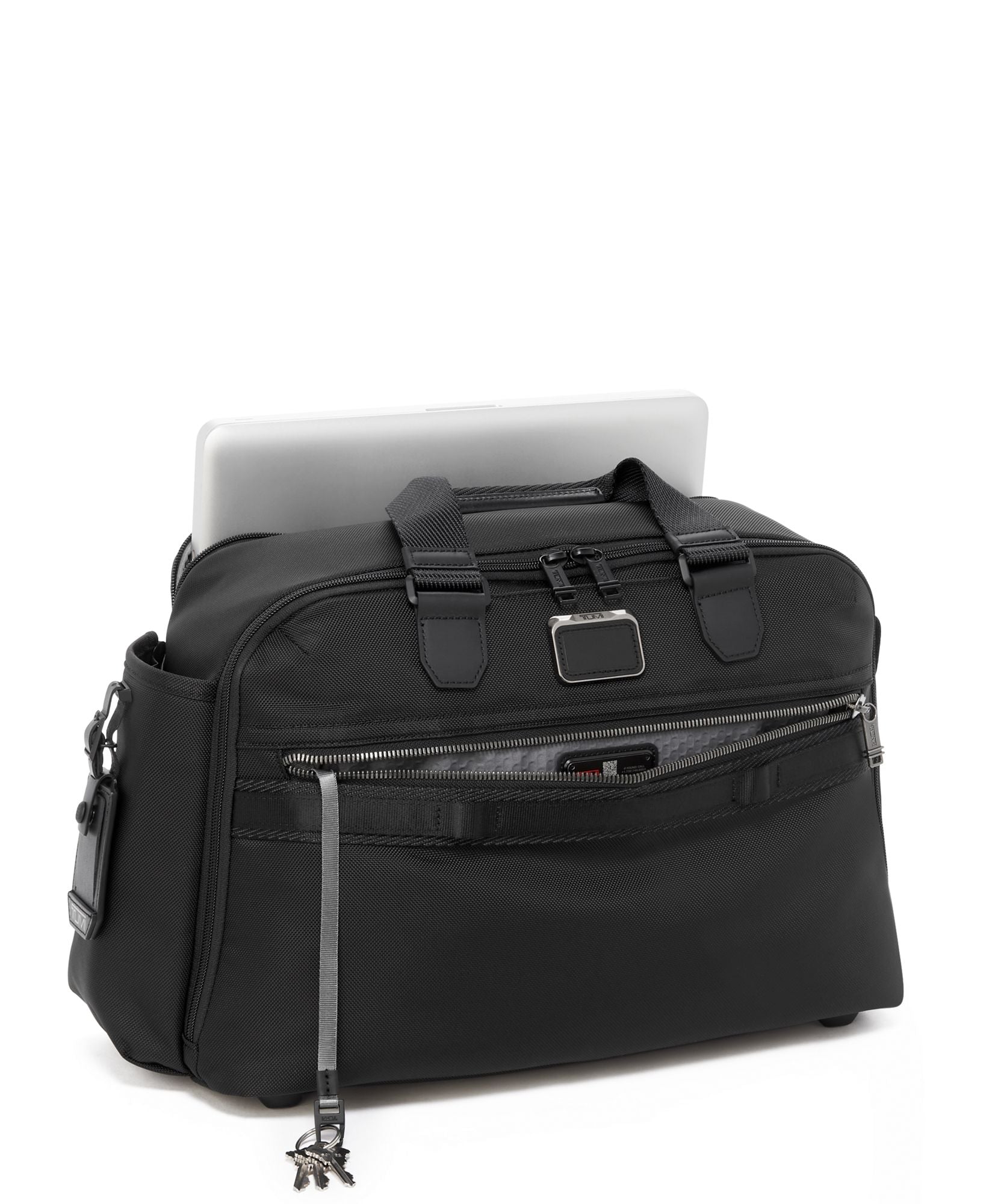 Tumi Fleet Day Duffel – The Shop at Equinox