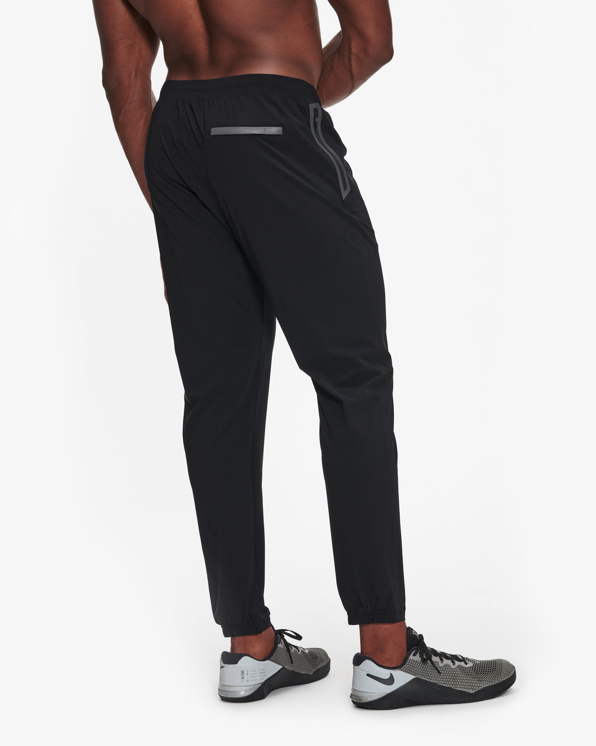 EQUINOX PERFORMANCE JOGGER