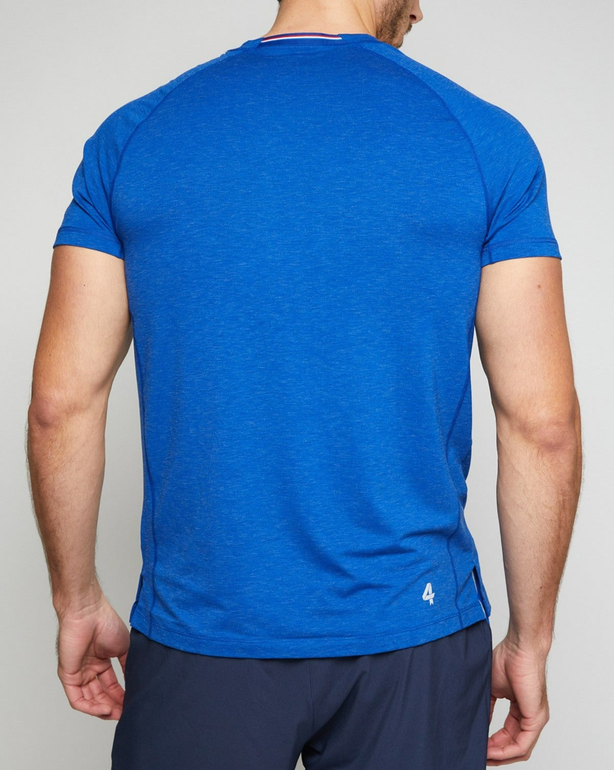 FOURLAPS SHORT-SLEEVE LEVEL TEE