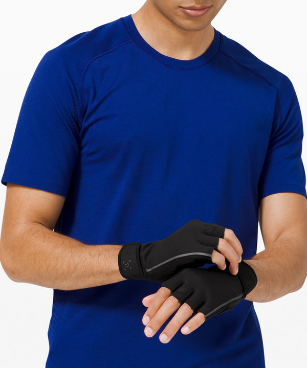 Lululemon Men's License To Train Training Gloves