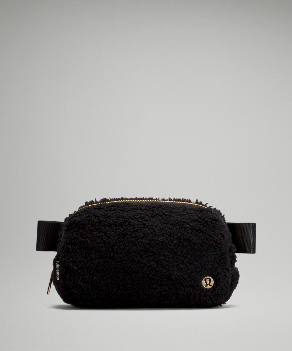 Lululemon fur belt bag Outlet