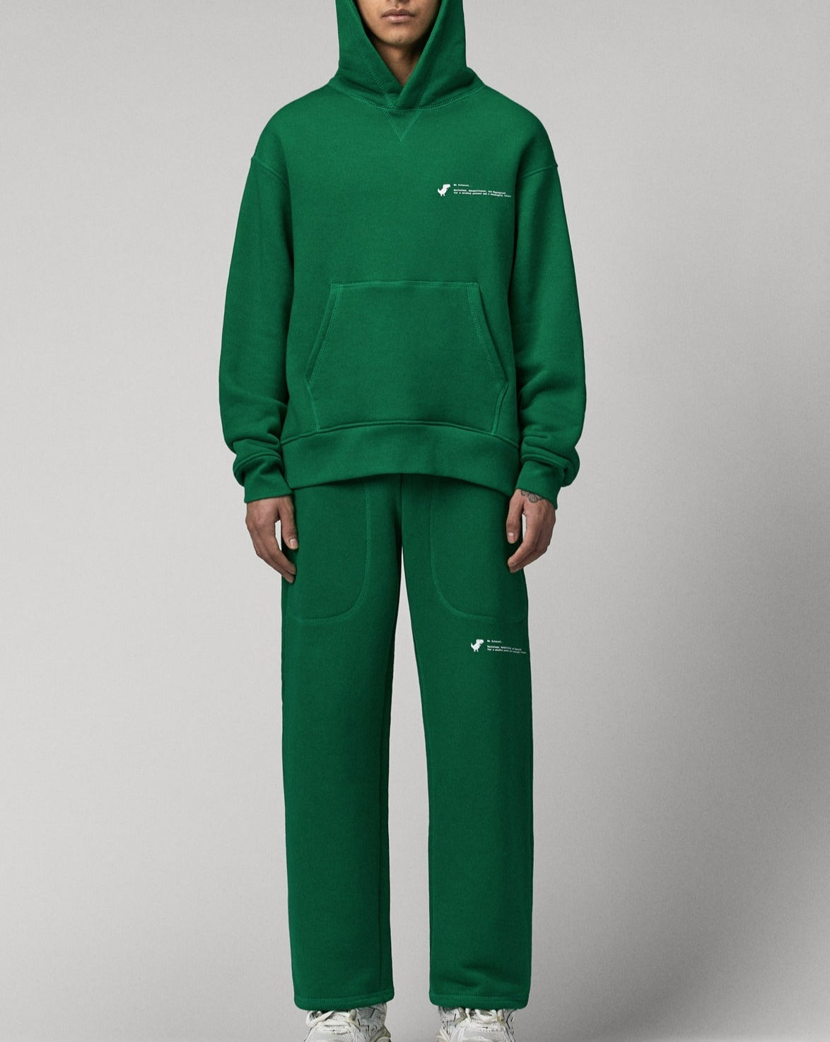 THE ARRIVALS RESOURCE HOODIE