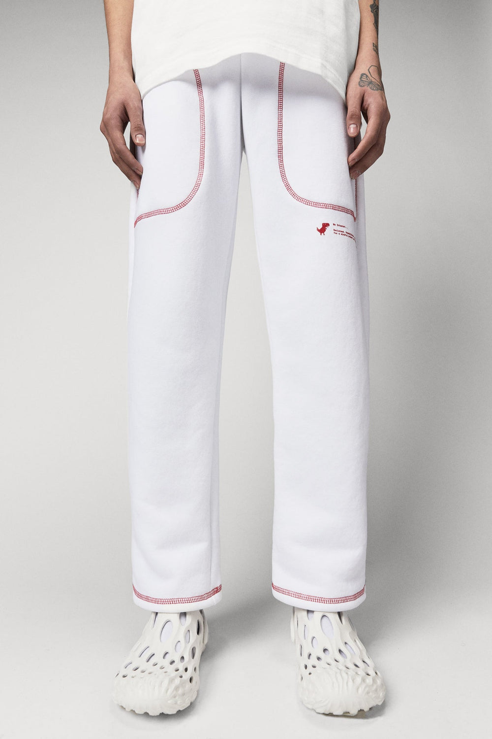 THE ARRIVALS RESOURCE PANT