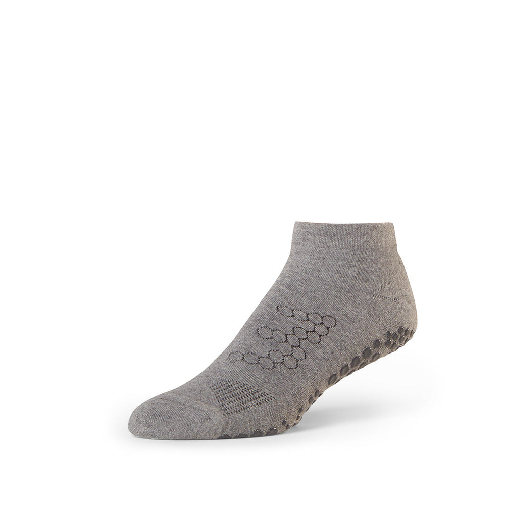 Tavi Low Rise Grip Socks – The Shop at Equinox