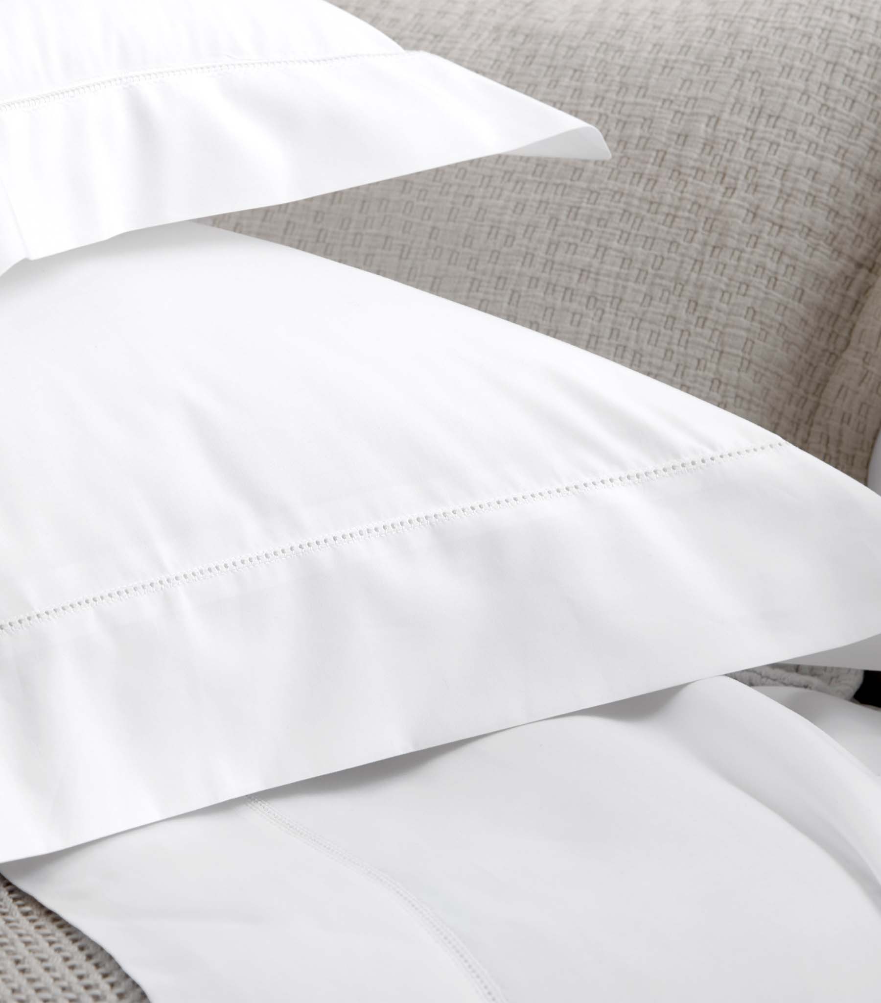 EQUINOX HOTELS | INDIVIDUAL PILLOW SHAM